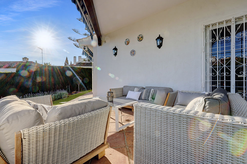 Villa 3 – If space and heated pool is what you need, this is your villa!
