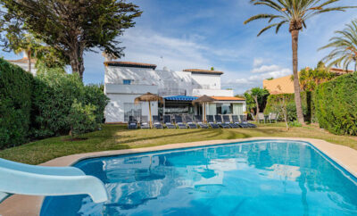 Villa 1 – Great Villa for families, Enjoy the slide and heated pool!